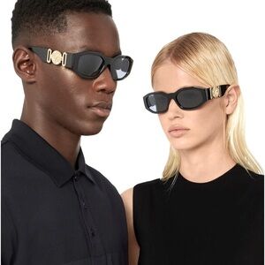 Versace New original packaging Medusa Biggie 90s inspired sunglasses black